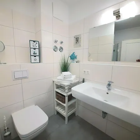 Rosa - Apt. 15 Villa Sellin (Rugen)